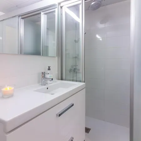 Living Canteras Homes - Beachfront Story Apartment *