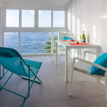 Living Canteras Homes - Beachfront Story *